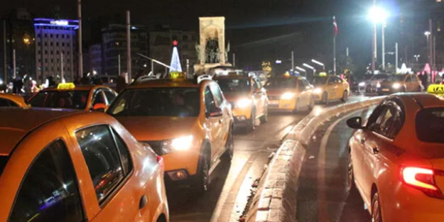 Taksim Meydanı'ndaki rezalet sona erdi