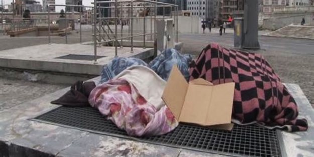 Taksim'de insanın içini sızlatan görüntü