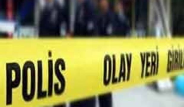 Taksim’de otelden atılan paralar izdihama neden oldu