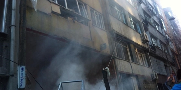 Taksim'de büyük patlama: 6 yaralı