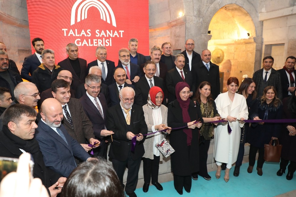 Talas Belediyesi “100 ağartıyor” 