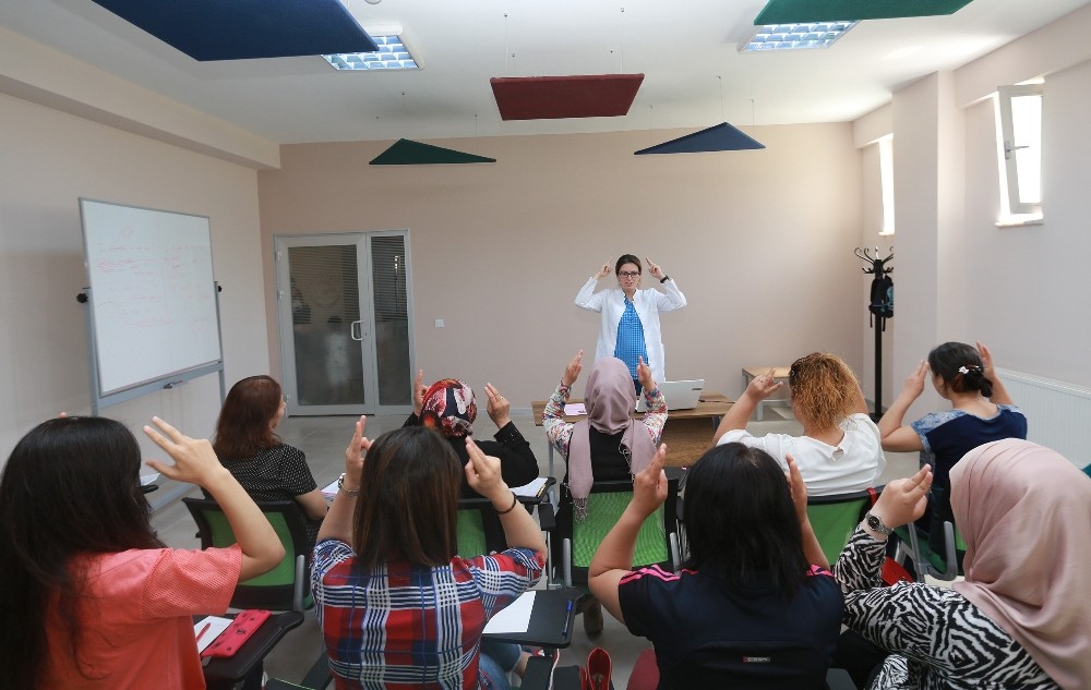 Talas Belediyesi’nden 13 yeni kurs 
