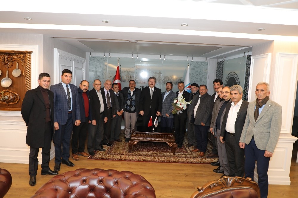 Talas muhtarlarından Başkan Palancıoğlu’na ziyaret 