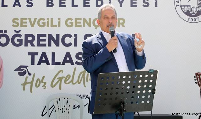 Talas’ta öğrencilere ‘yurda hoşgeldiniz’ karşılaması büyük takdir topladı