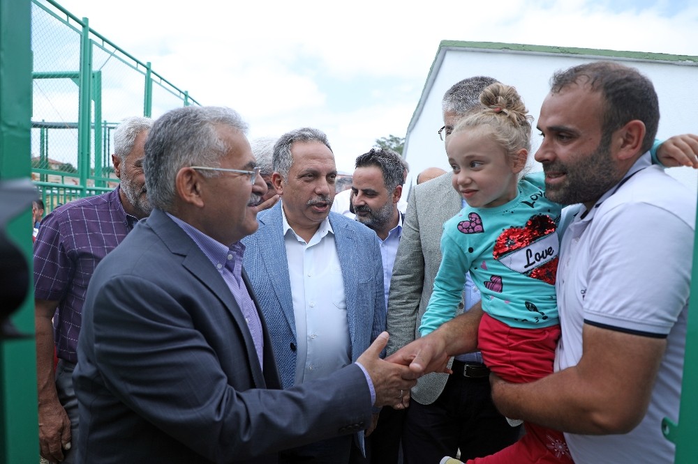 Talas’tan Kuruköprü’ye Hizmet Çıkarması 