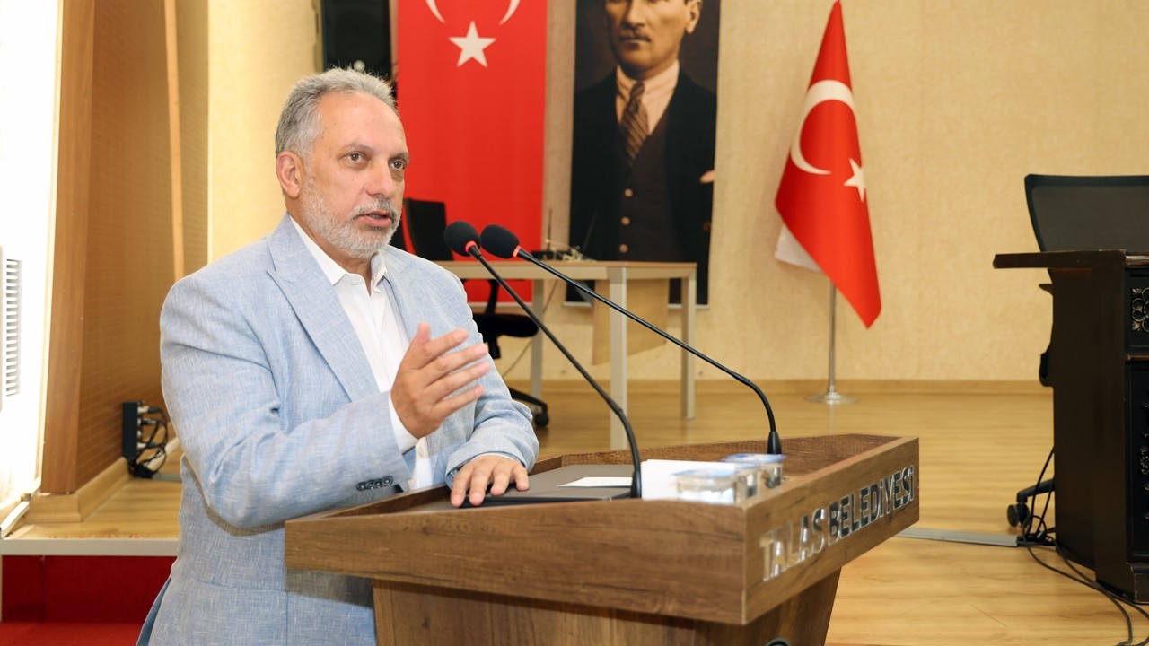 Talas'tan yerel yönetimlere bütçe rehberi eğitimi