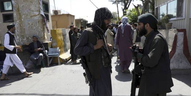 Taliban duyurdu: Kabil Havalimanı'nın kontrolünü ele almaya hazırız!