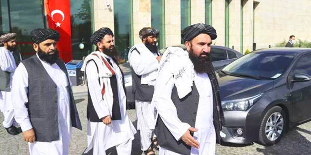 Taliban Hükümeti Türkiye'deki Afgan mülteciler için Ankara'ya heyet gönderiyor