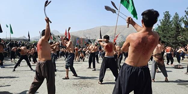 Taliban kontrolündeki Afganistan'da Kerbela şehitleri için tören düzenledi