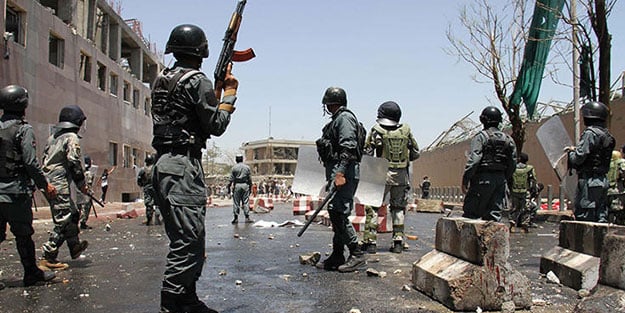 Taliban'dan Afganistan'ın Farah vilayetine saldırı