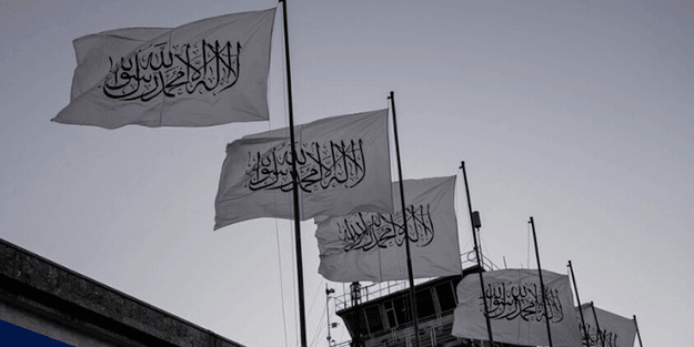 Taliban'dan bayrak kararı