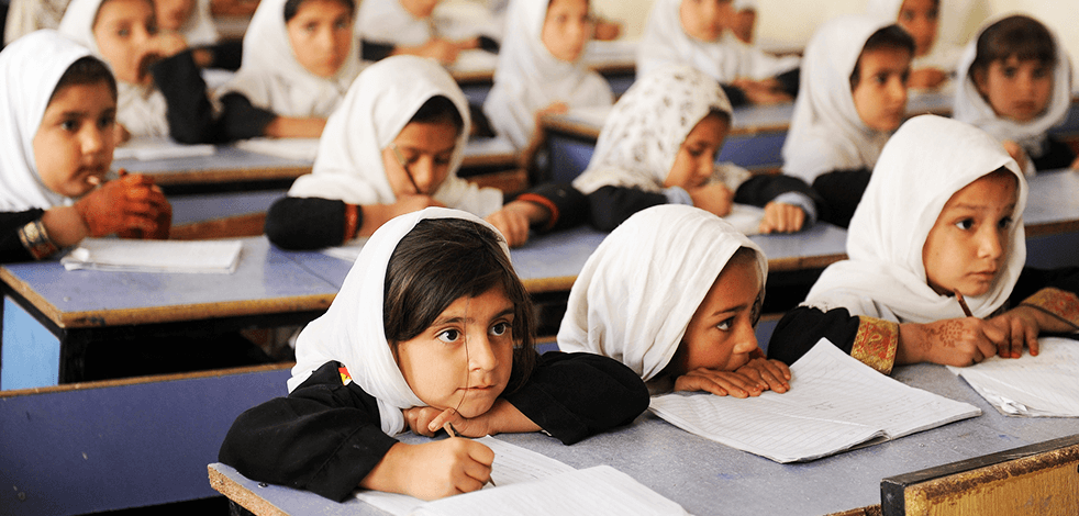 Taliban’dan eğitim açıklaması: Kız çocuklarının eğitimi kesintisiz devam edecek