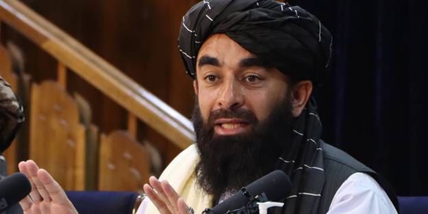 Taliban'dan ılımlı mesaj: Baskı ile değil ikna ile vazgeçireceğiz