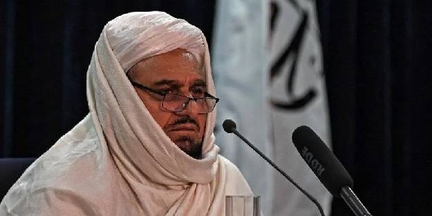 Taliban’dan kadınlara seyahat yasağı