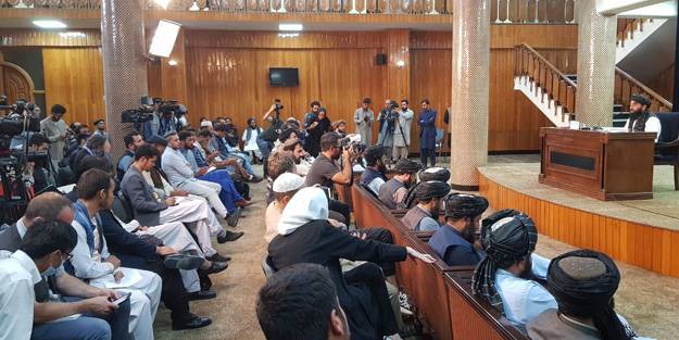 Taliban'dan yeni anayasa çalışması