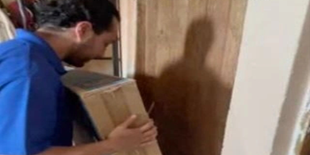 Tam 20 yıldan bu yana mühürlü olan odaya ilk kez girdiler! Karşılarına ilk çıkan manzara şok etti!