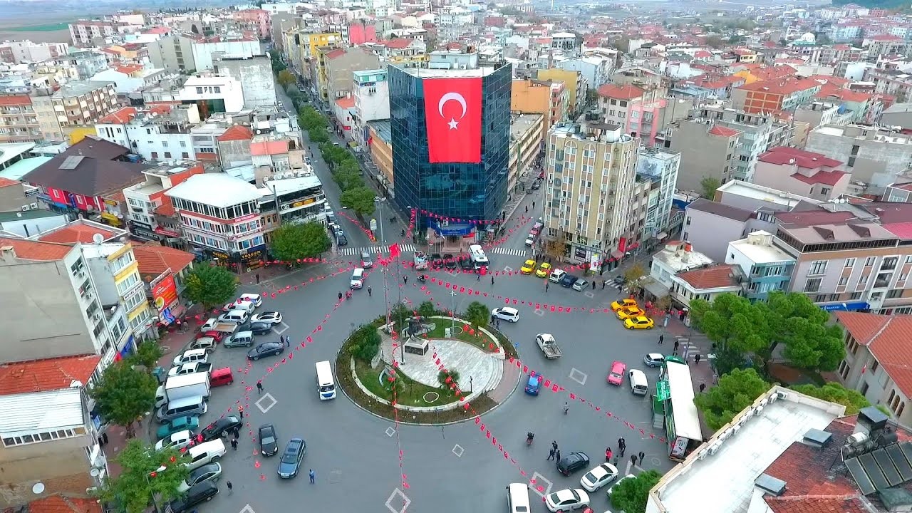 Tam 353 taşınmazını kiraya veriyor