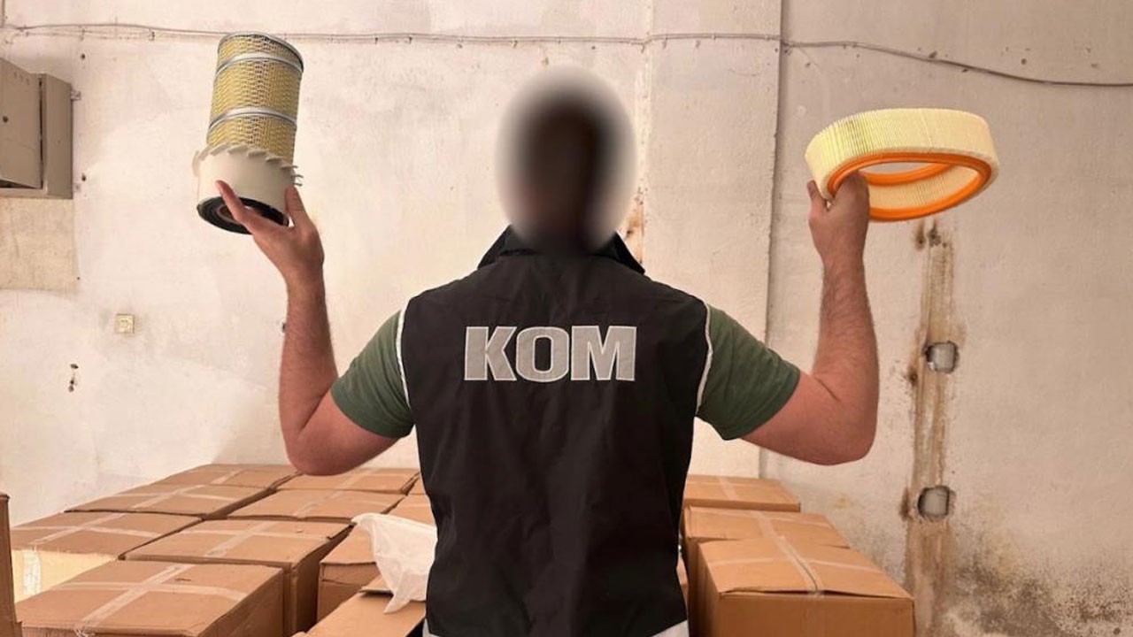 Tam 42 milyon lira değerinde! İzmir’de kaçakçılara polis engeli