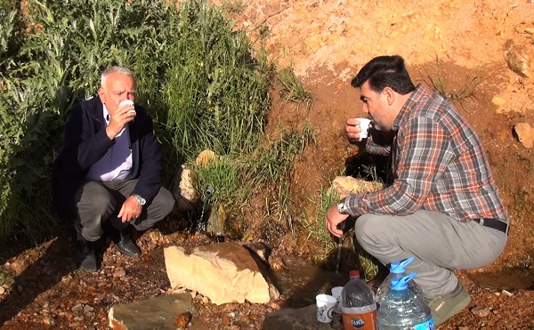 Tam bir şifa kaynağı! Bu suyu içmek için kilometrelerce yol gidiyorlar