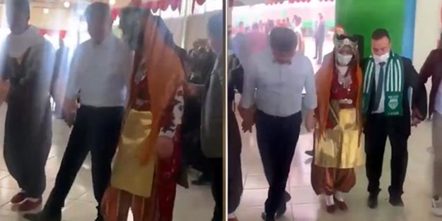 Davutoğlu halay pistinde! Tam kapanalım ama halay da çekelim