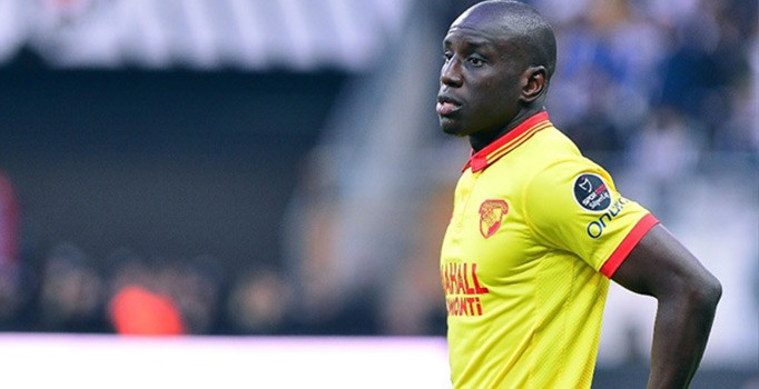 Tamer Tuna'dan dikkat çeken Demba Ba kararı