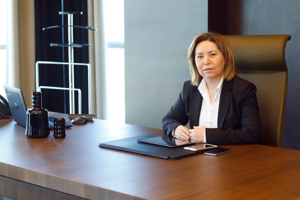 Tanış: 