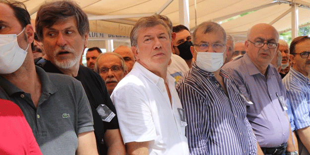 Tanju Çolak’tan babası babasına son görev