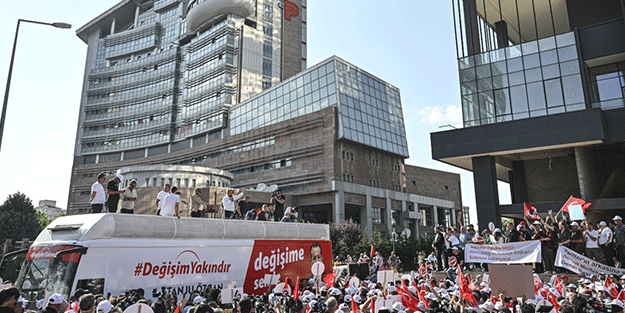 Tanju Özcan ile slogan atan CHP'liler ifşa edildi!