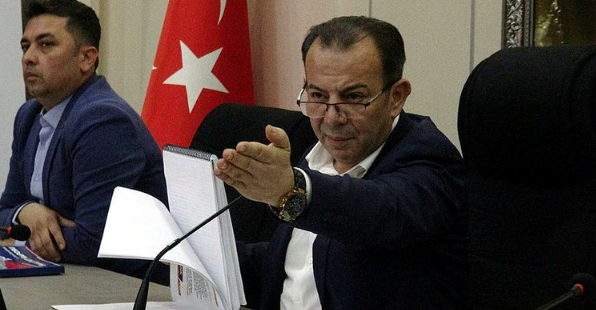 Tanju Özcan'ın heykel aşkı bitmiyor! Verdiği sözler havada kaldı