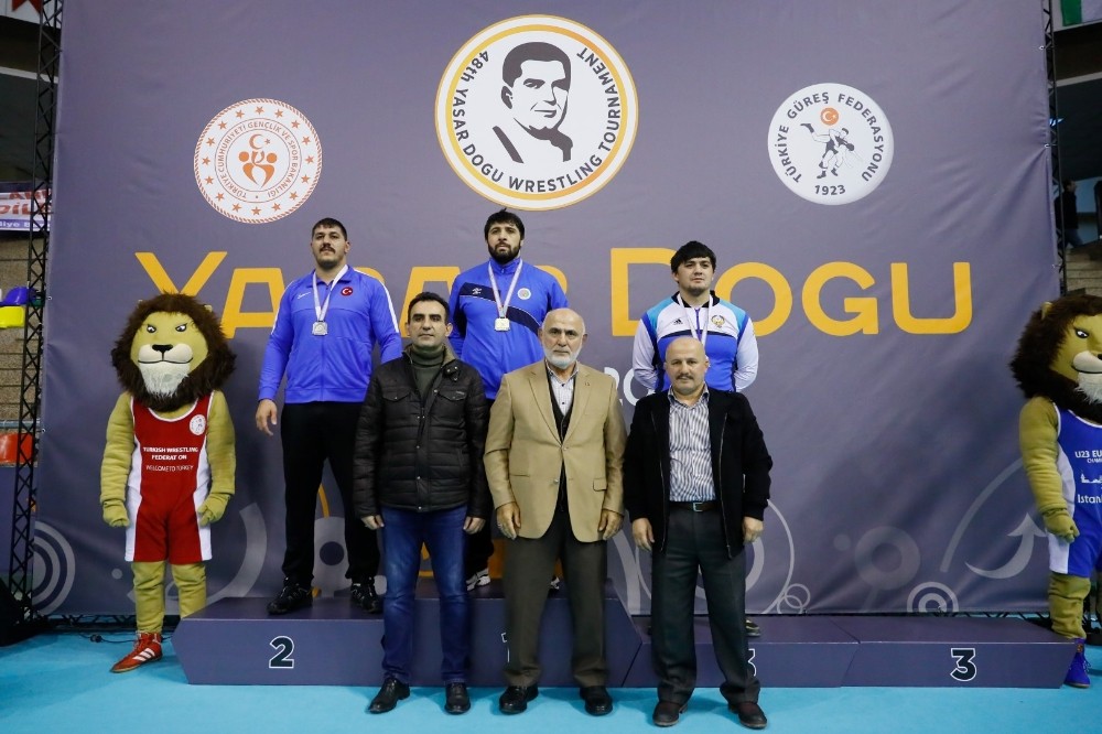 Tanju, Yaşar Doğu’dan gümüş ile döndü 