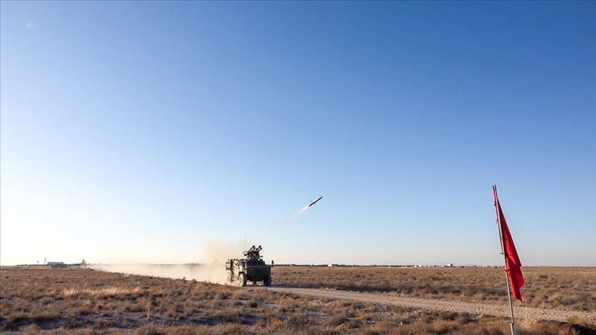 Tank avcıları muharebe sahasına hazırlanıyor