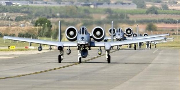 Tank avcısı A-10'lar ilk kez görüntülendi