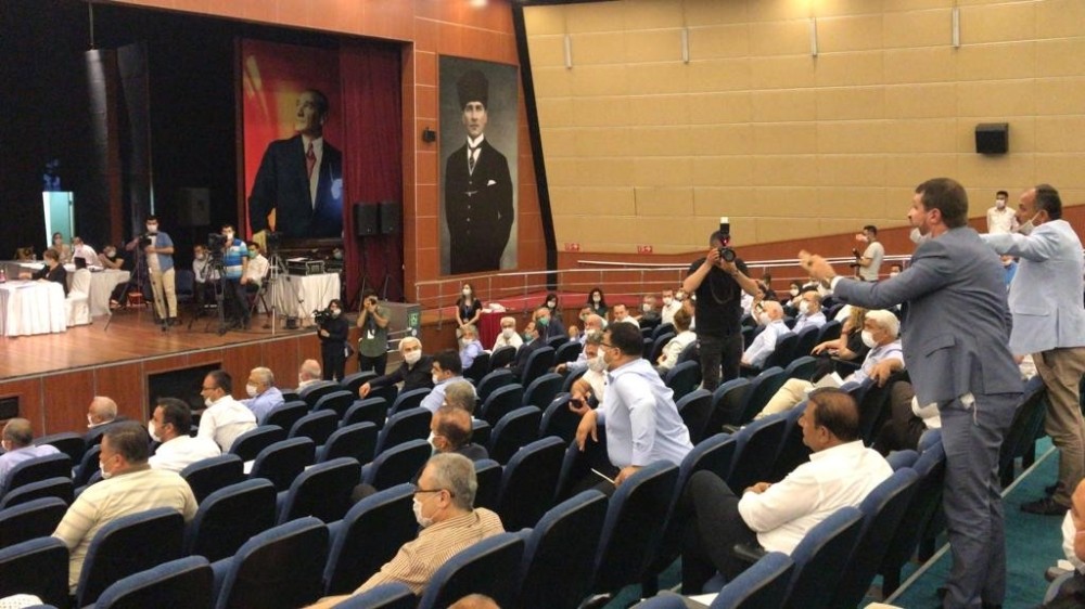 Tansiyon yükseldi, Seçer’e borçlanma yetkisi verilmedi 