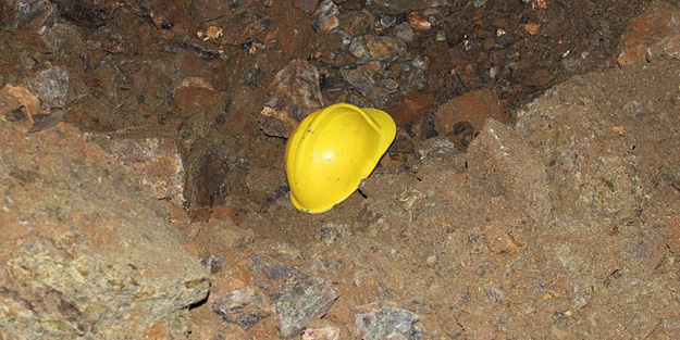 41 gün göçük altında kalan maden işçileri kurtarıldı