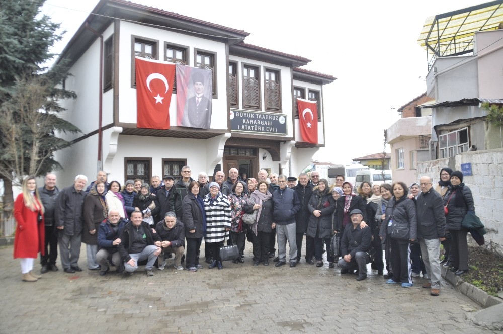 Tapu Kadastro emeklileri Atatürk Evi’ni ziyaret etti 