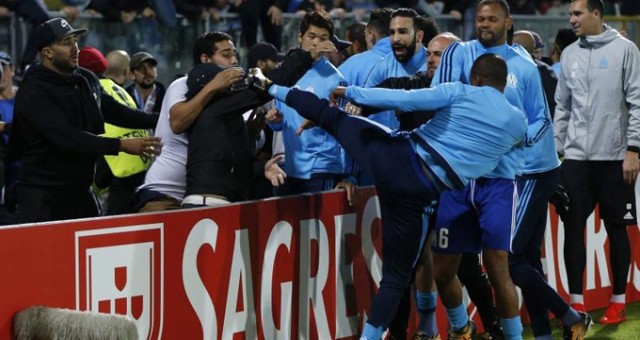 Tarafatarı tekmeleyen dünya yıldızı Türkiye'ye geliyor