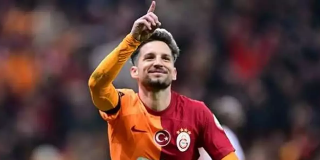 Taraftar merakla bekliyor! Mertens’ten Galatasaray’a cevap