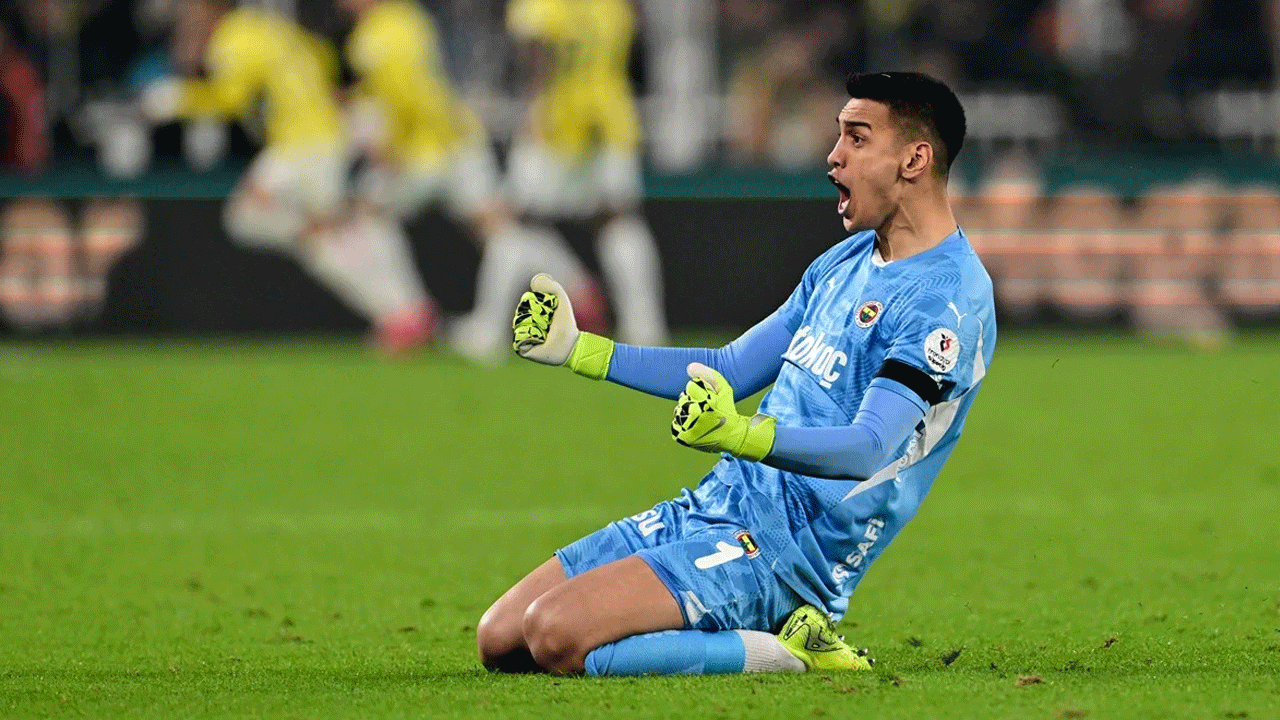 Taraftar ölmüş çocuğuna küfretmişti... İrfan Can affetmedi