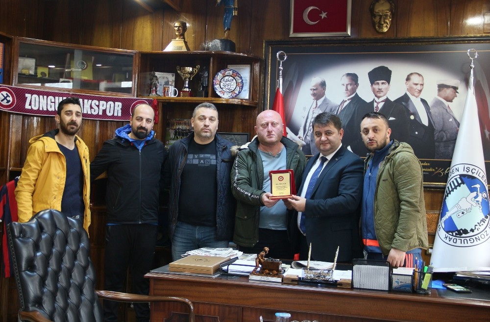 Taraftardan Başkan Yeşil’e teşekkür 