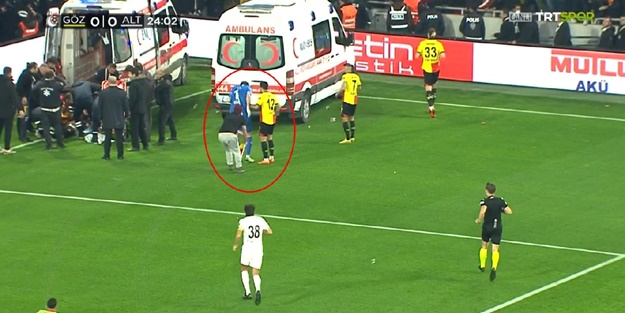 Taraftarın saldırısına uğradı! Kaleci Ozan için hastaneden açıklama