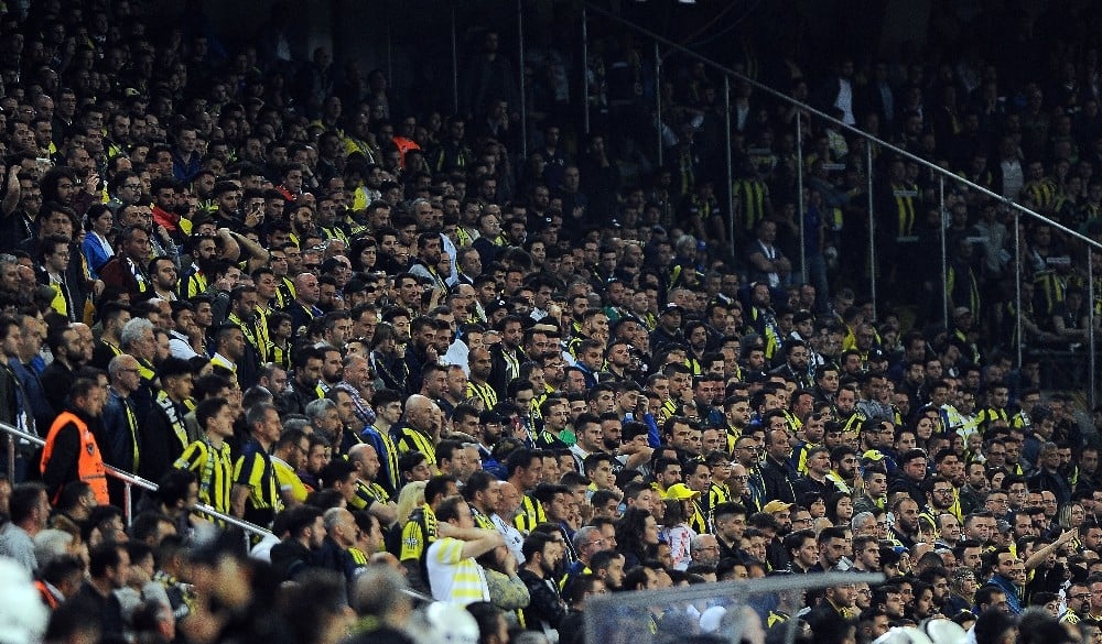 Taraftarlardan Ali Koç’a ilk tepki 