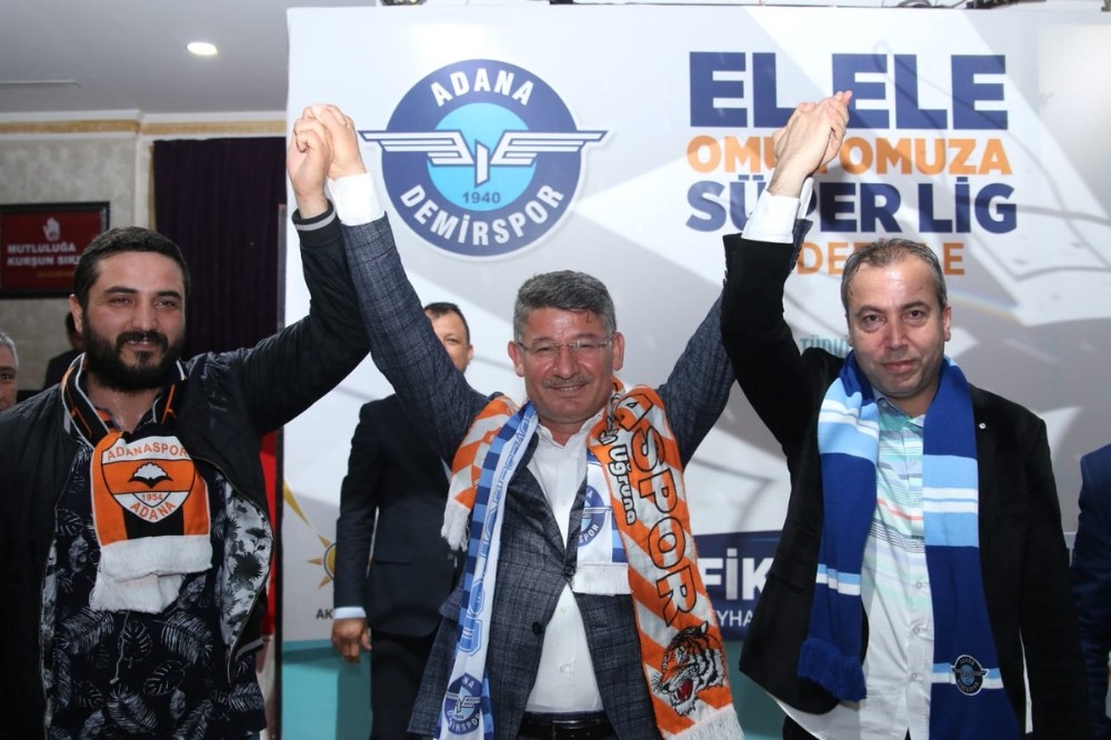 Taraftarlardan Fikret Yeni’ye destek 