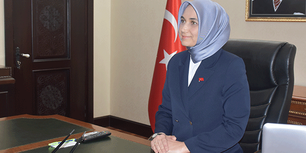 Tarih bugünü altın harflerle yazdı! Kübra Güran Yiğitbaşı göreve başladı
