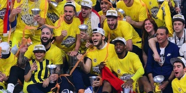 Fenerbahçe oyuncuları ne kadar kazanıyor?