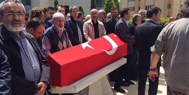 Tarihçi Özdemir son yolculuğuna uğurlandı!