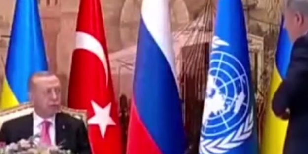 Tarihi anlaşmaya damga vuran anlar! Başkan Erdoğan Bakan Hulusi Akar'ı böyle uyardı