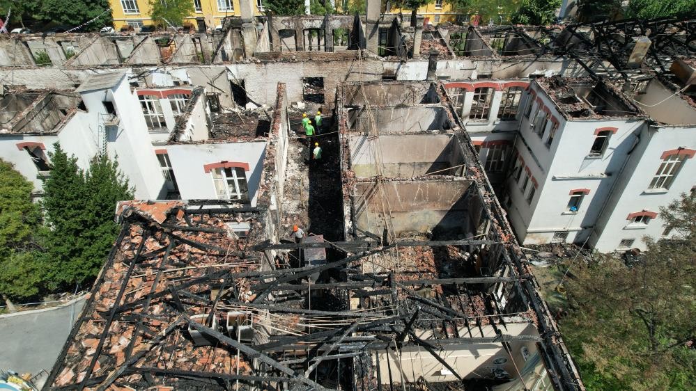 Tarihi Balıklı Rum Hastanesi'nden 97 Ton moloz çıktı