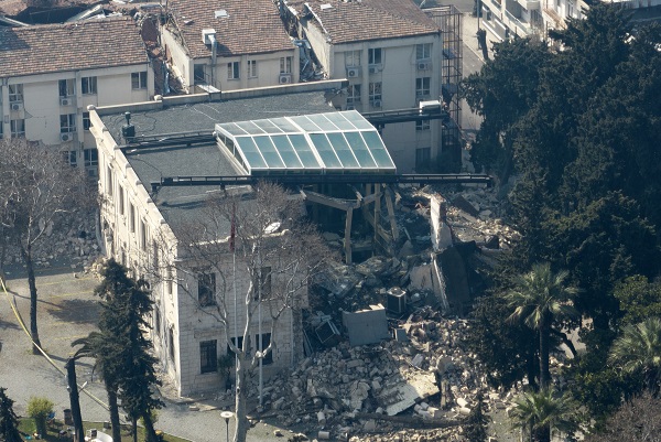 Tarihi bina yıkıldı! Hatay Valiliği'nin son hali