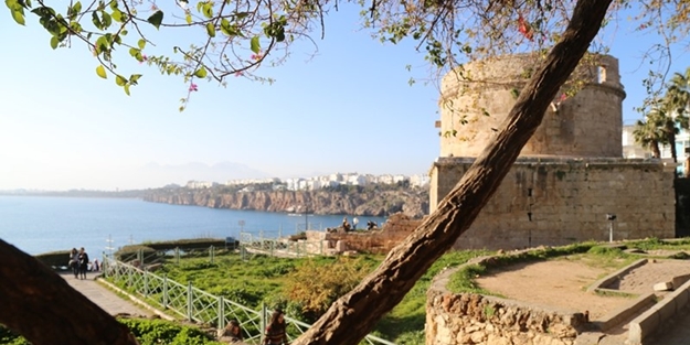 Tarihi bir yapı: Hıdırlık Kulesi