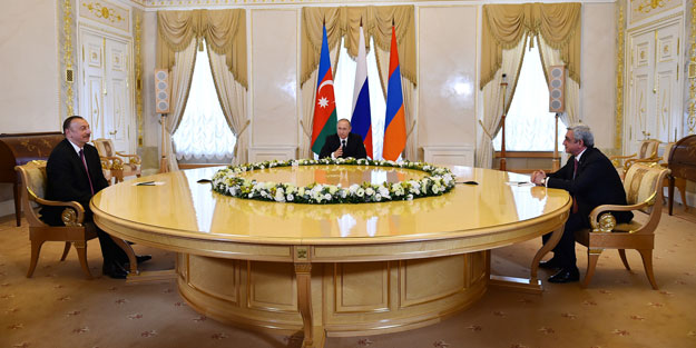 Tarihî buluşma! Toplantı başladı